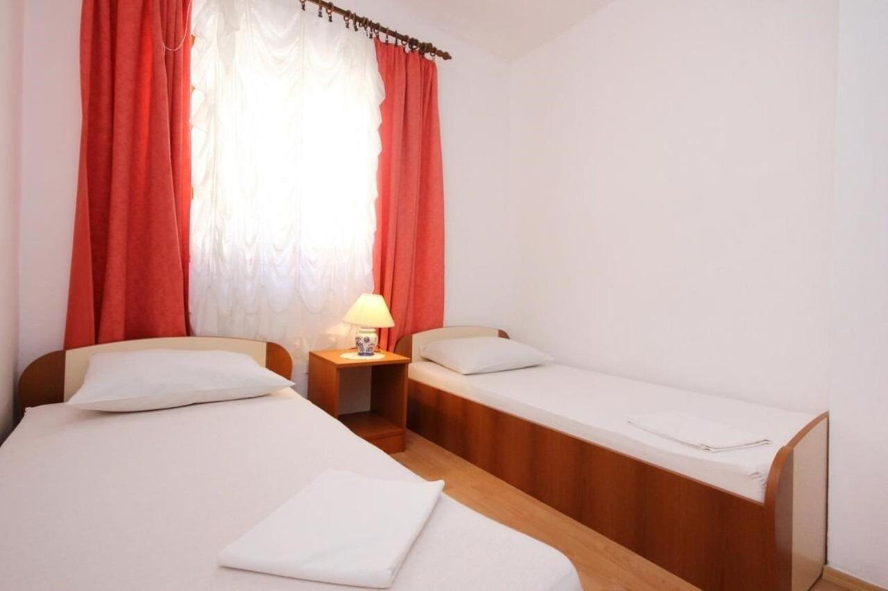 Apartments Tonka - 150M From The Sea & Parking Orebić Exterior foto